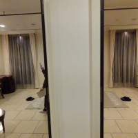 2組同時に対応できるように2部屋あります。