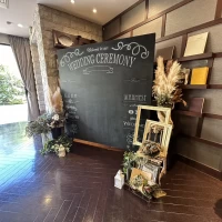 披露宴会場前のロビー