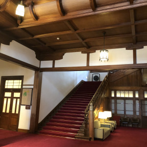 ロビーにある大階段が素敵|640988さんの奈良ホテルの写真(1654891)