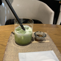 最初にいただいた抹茶の飲み物
激ウマでした。