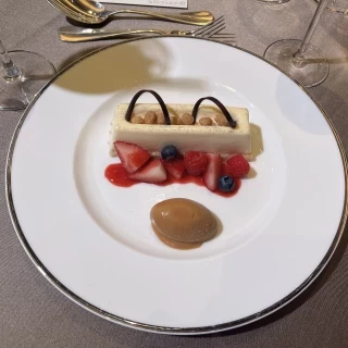デザートのスイーツ。ボリューミーでした。
