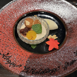 デザートはほうじ茶風味でとても色鮮やかで美味しかったです。