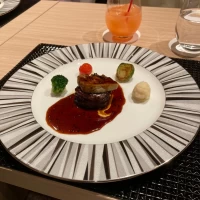 フェア参加者としてゲストルーム内で飲食した