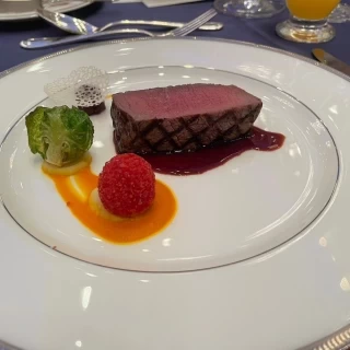 お肉料理