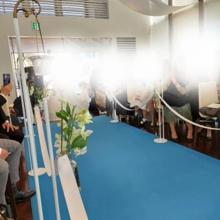 入場