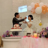 ケーキと会場装飾