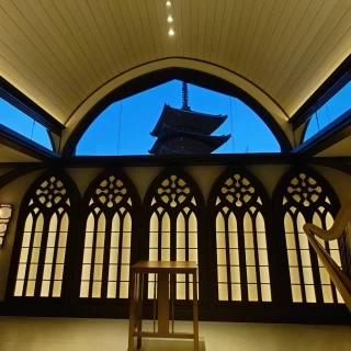 八坂の塔が見える挙式会場