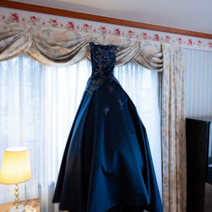 新婦お気に入りのカラードレス。|642575さんのローズホテル横浜 別邸 ザ・ローズレジデンスの写真(1651986)