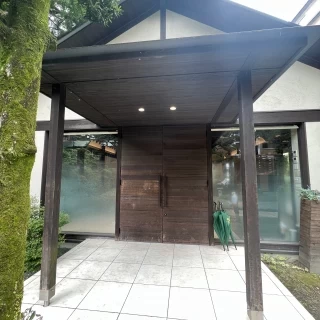 入り口だけでも可愛いです。