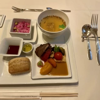 お肉がとっても柔らかく1番おいしかったです