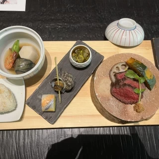 試食
