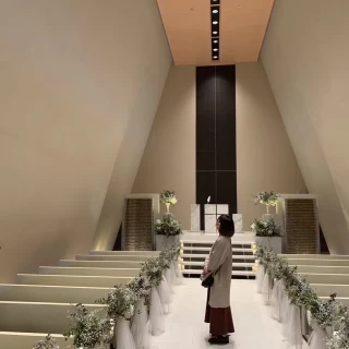 過去現在未来をイメージしたチャペルらしいです。
