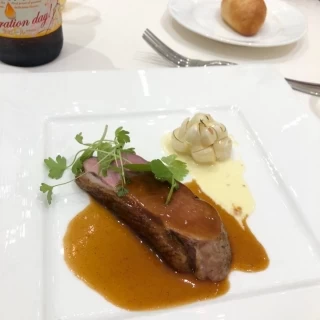 お肉料理