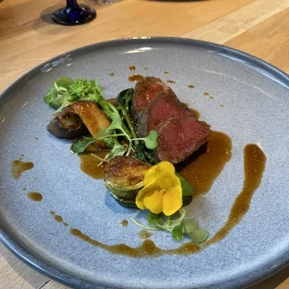 お肉が分厚くて美味しかった。