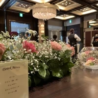 メインテーブル