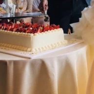 ウェディングケーキ