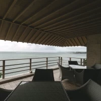 披露宴会場です。海が一望できます