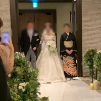 挙式会場に入場です。