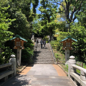 橋から歩いてこの階段も参進して神社に入っていきます。|643963さんの東郷神社・ルアール東郷／ラ・グランド・メゾン HiroyukiSAKAIの写真(1738410)