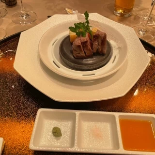 ステーキです。おいしい。