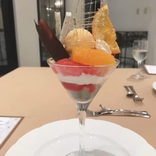 紅茶のパフェ