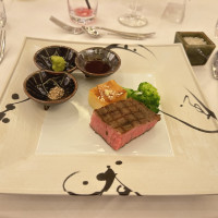 メイン、牛肉