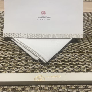 試食の箸。お持ち帰りも可能です。