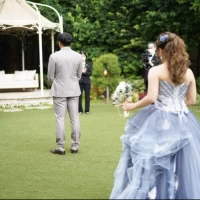 ファーストミートをお庭でさせていただきました。写真も素敵