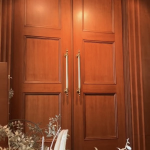 観音開きのドア|645465さんのオーシャンビューチャペル・トーキョーベイの写真(1762906)