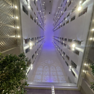 天井高のあるチャペル　プロジェクションマッピング可能|645547さんのオークラアクトシティホテル浜松の写真(1736065)