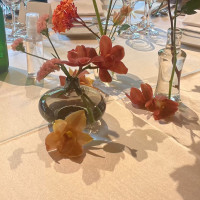 テーブルによってお花が少しずつ違って素敵でした
