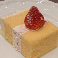 ウェディング生ケーキ