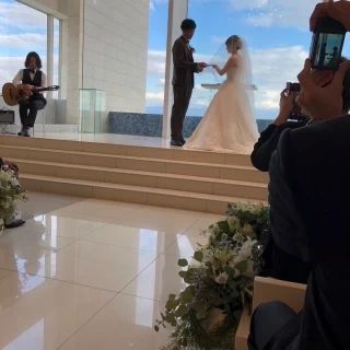 とても日当たりがよく、景色の良い挙式会場です。