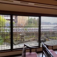 挙式会場の窓から見える景色です。