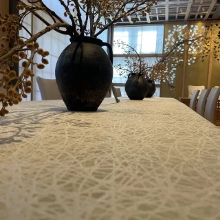 会場クロス
