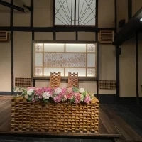 メインテーブル