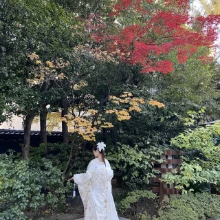 挙式前に撮影時間が少し有り、紅葉がとても綺麗でした！