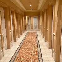トイレの個室は多めであった