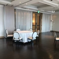 披露宴会場出入り口