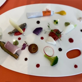 フェアで食べた前菜です。見ても食べても楽しいです。