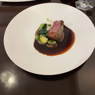 メイン