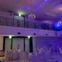 披露宴会場の光の演出