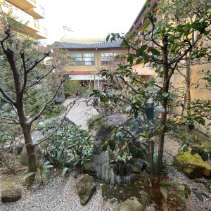 ゲスト待機スペースから見える中庭|648270さんの三瀧荘の写真(1706239)