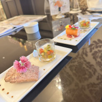 試食