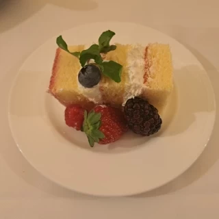 ウェディングケーキ、カット後