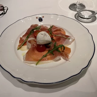 カプレーゼ