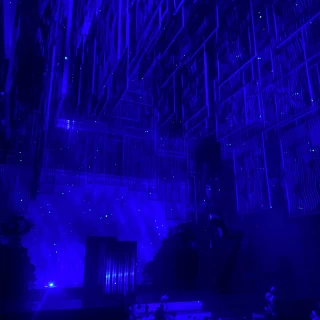 チャペルを夜空のようにできる演出も可能