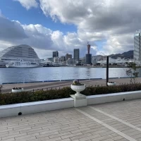 挙式会場と通じるガーデン