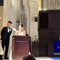 結婚証明書へ指名記入中