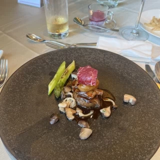 お肉